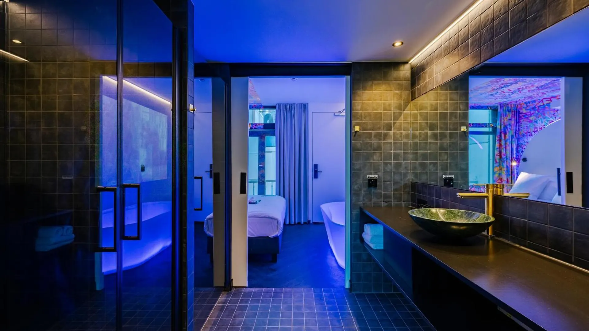 ****  Supper Hotel Amsterdam Netherlands