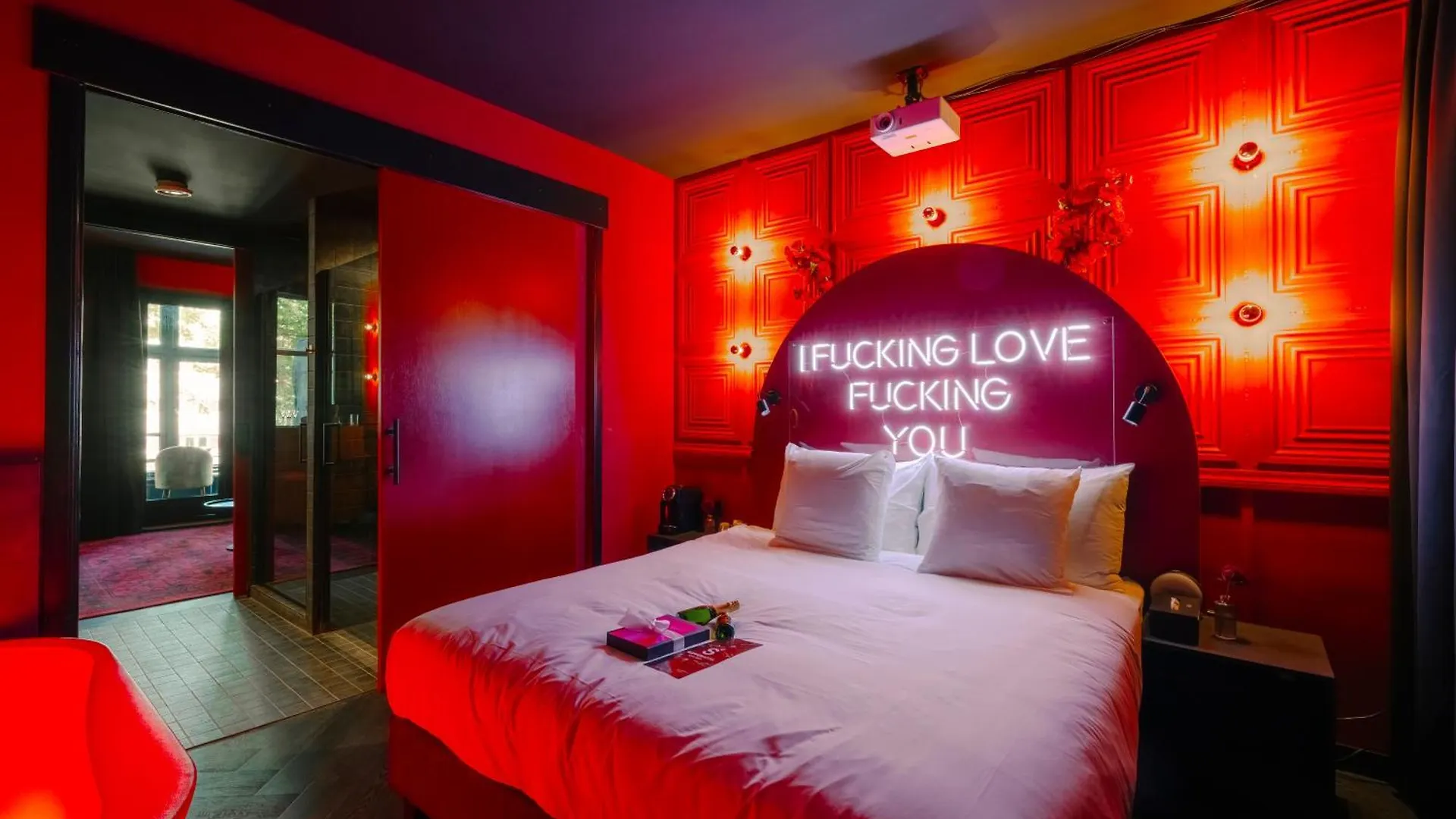 ****  Supper Hotel Amsterdam Hollanda