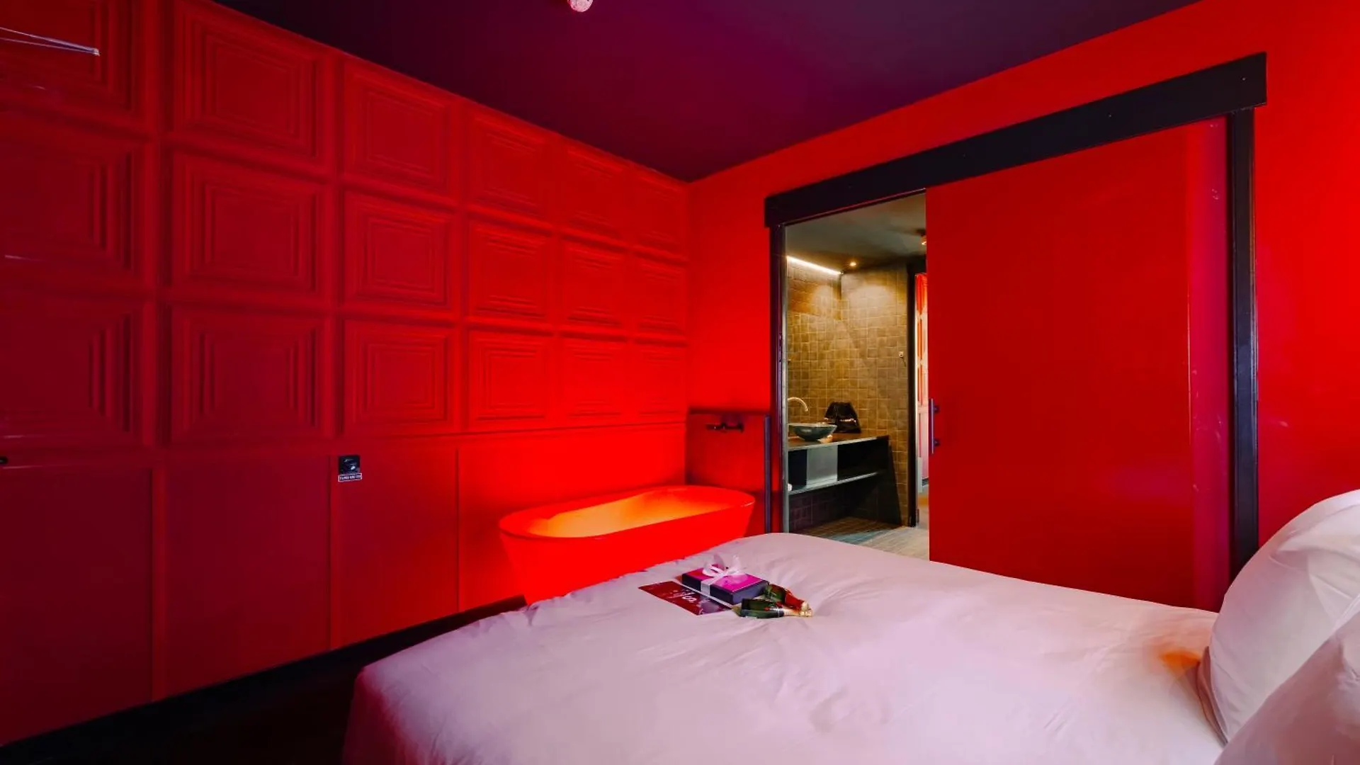 Supper Hotel Amsterdam Netherlands